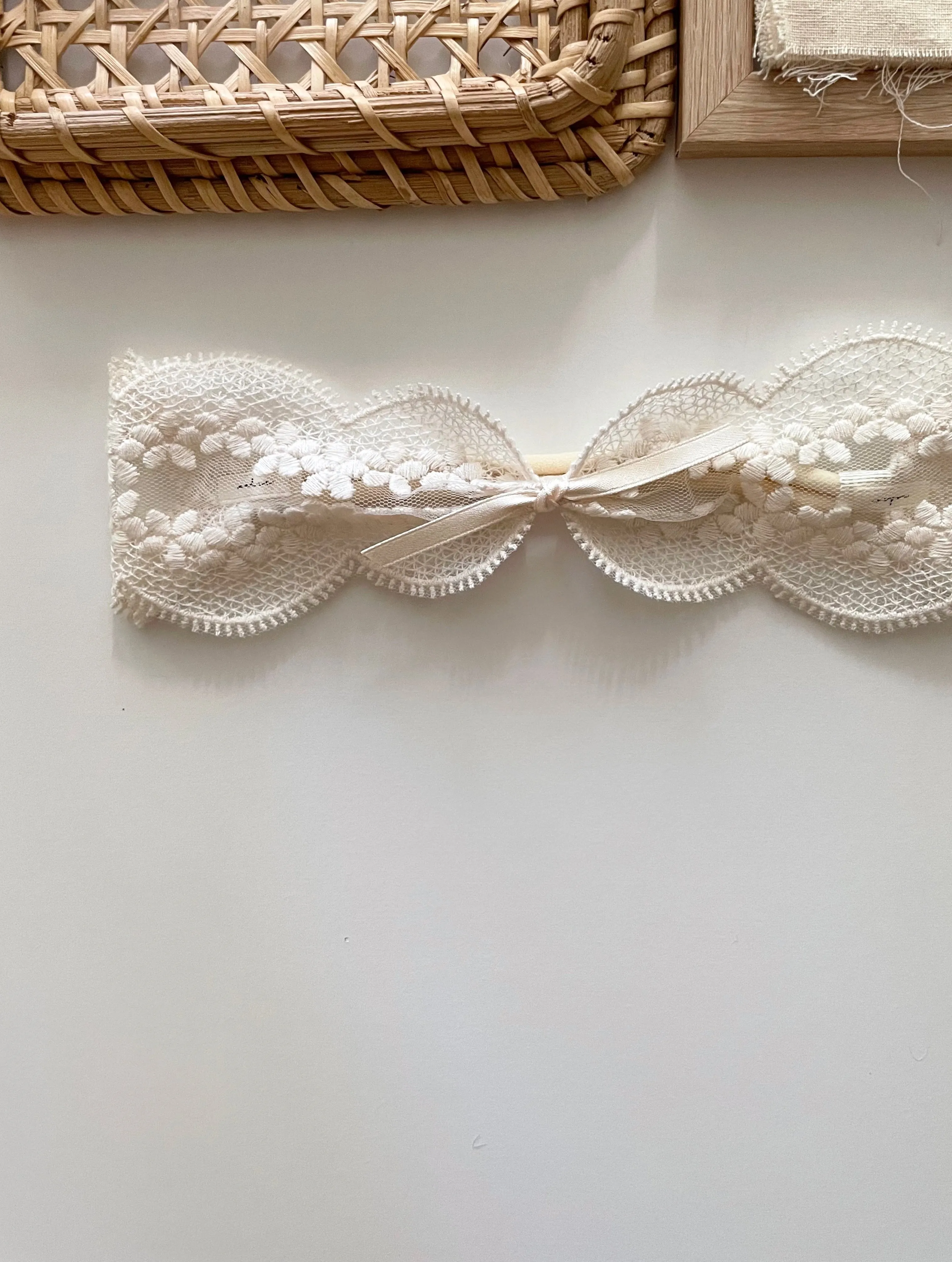 Ava Lace Headband