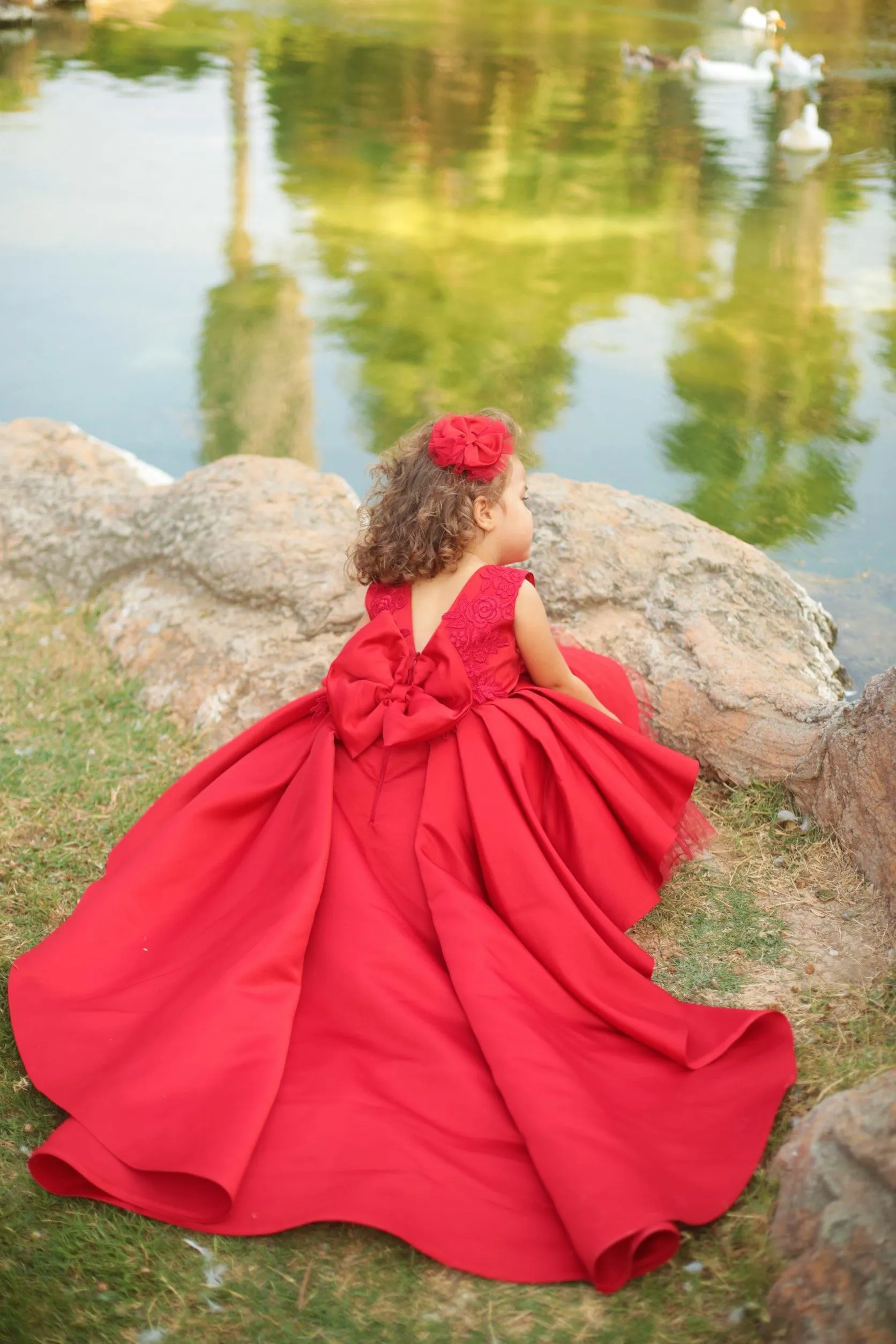 Bonita girl dress red