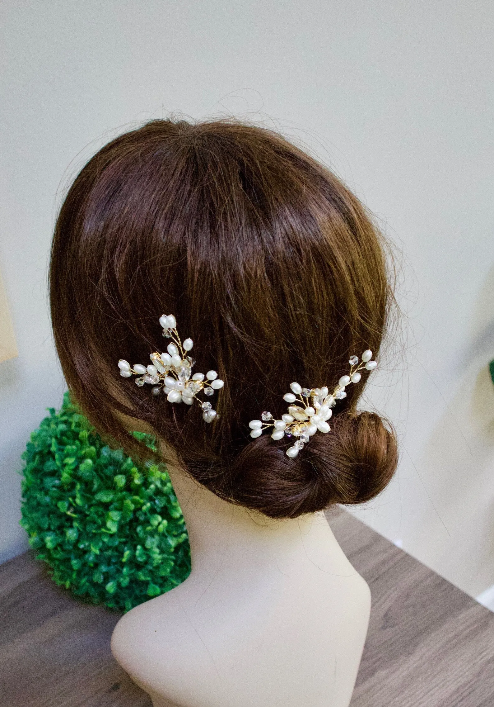 Crystal and Pearl hair pins - Kelly