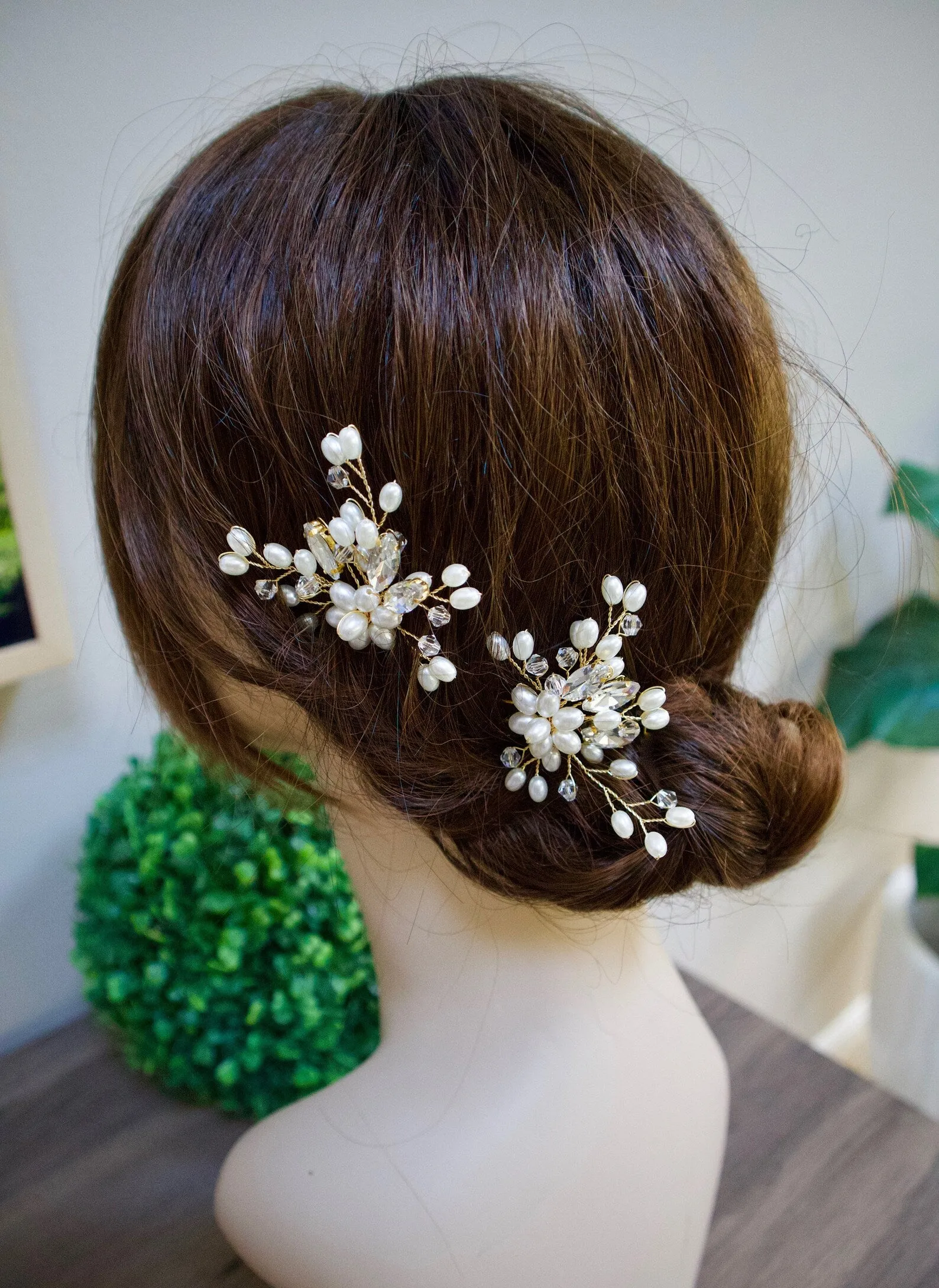 Crystal and Pearl hair pins - Kelly