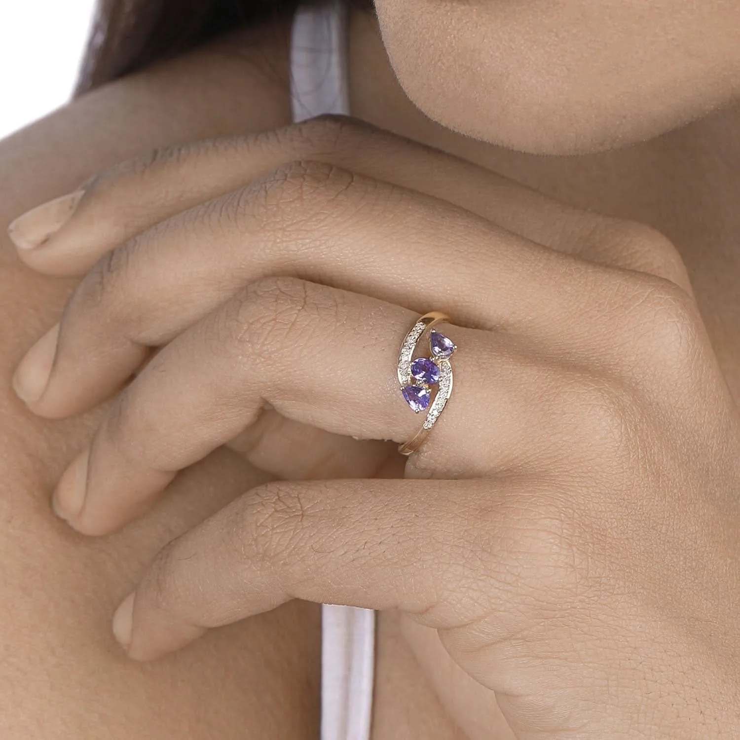 Genuine Tanzanite & White Diamond 14K Yellow Gold Ring