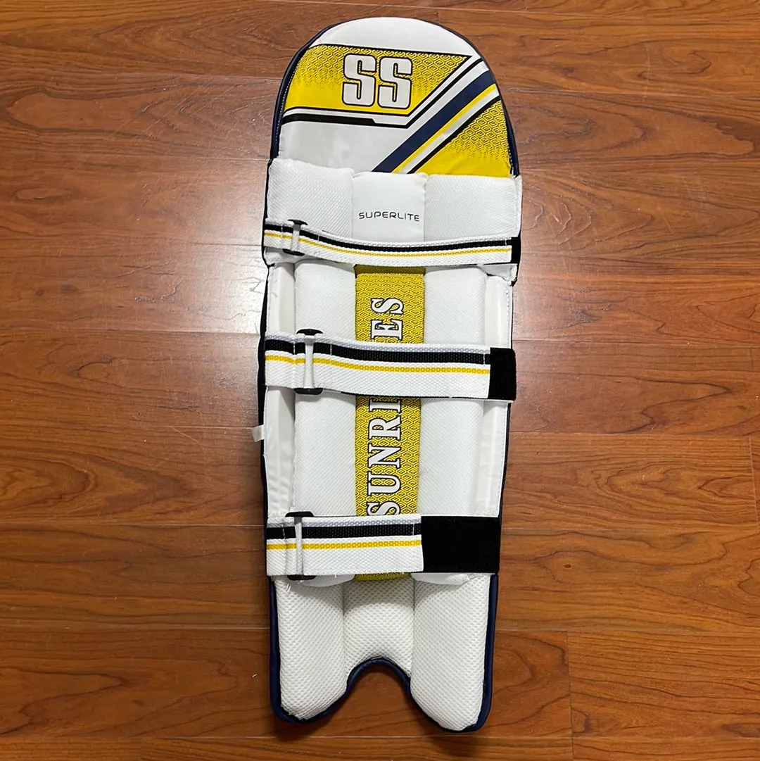 SS Superlite Cricket Adult Batting Pads (Color)