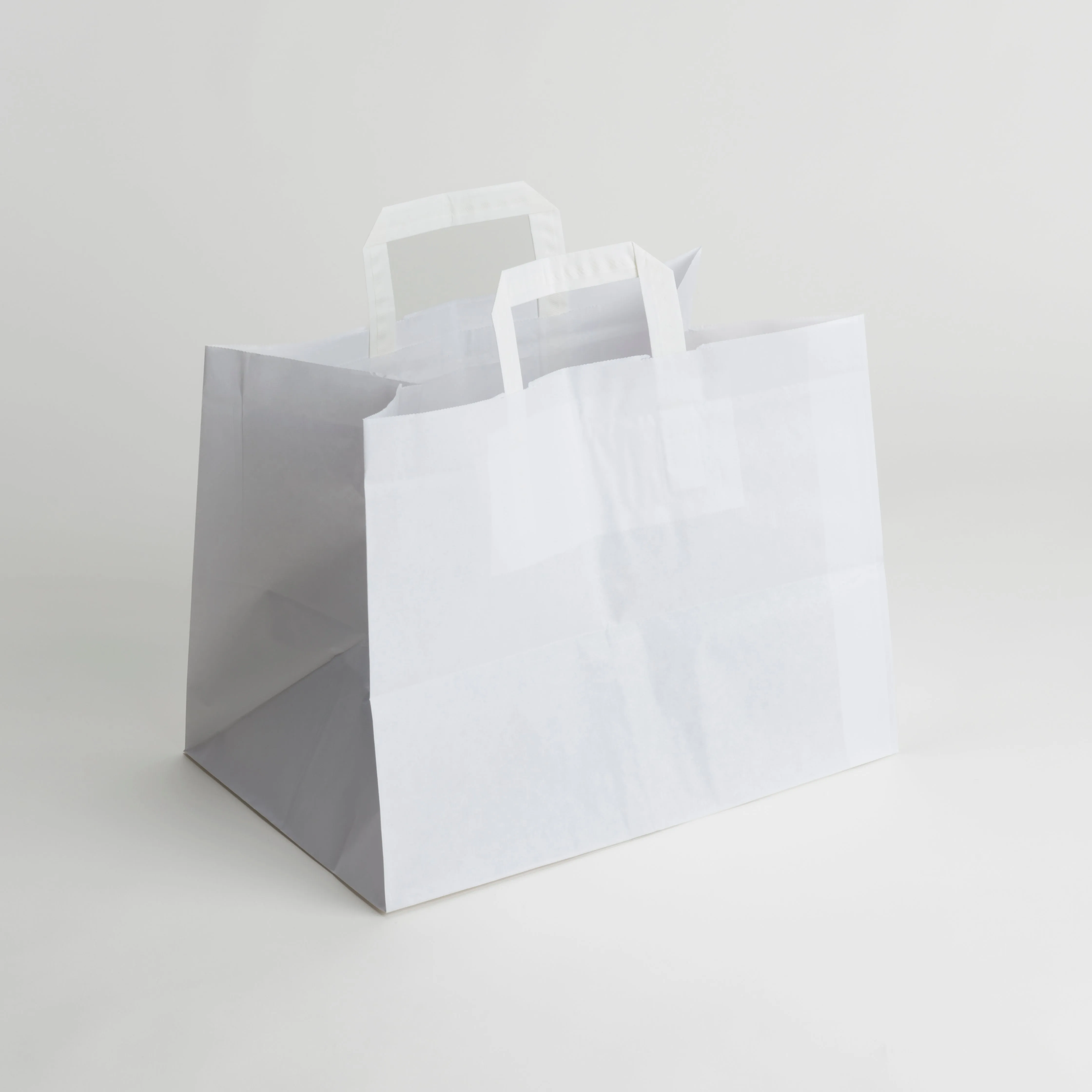 White Patisserie Paper Bags With Flat Handles x250